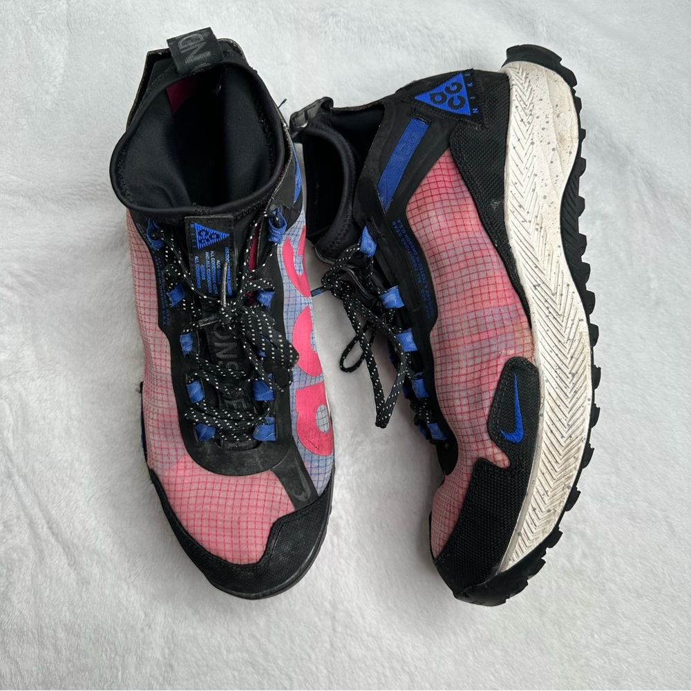 Nike ACG Pink and Black Athletic Shoes